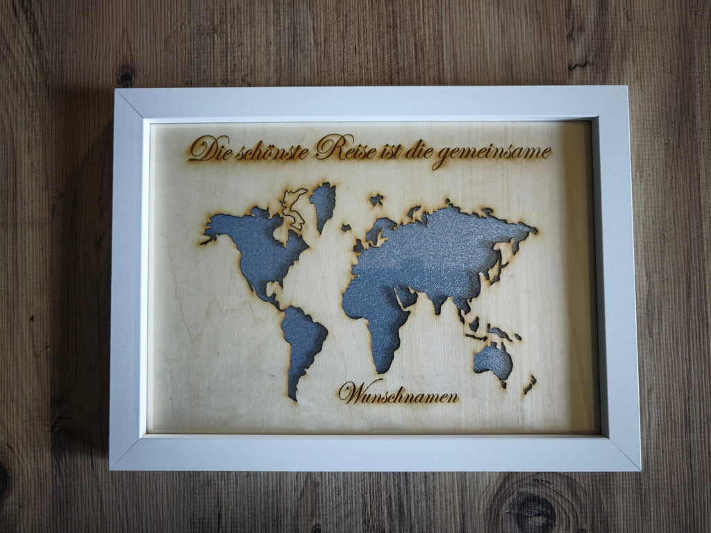 WELTKARTE auf Holz Graviert im Bilderrahmen das ideal Geschenk Reisen Hochzeiten - Kreativstuebchen