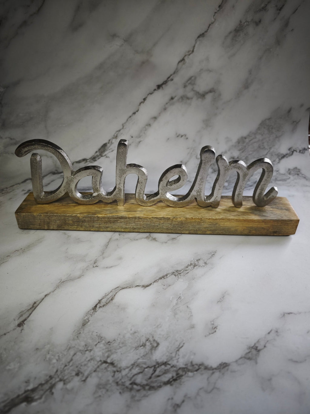 Aufsteller "Daheim" Schriftzug mit Sockel zum Stellen, Tischdeko, Fensterbank,Home, Holzdeko - Kreativstuebchen