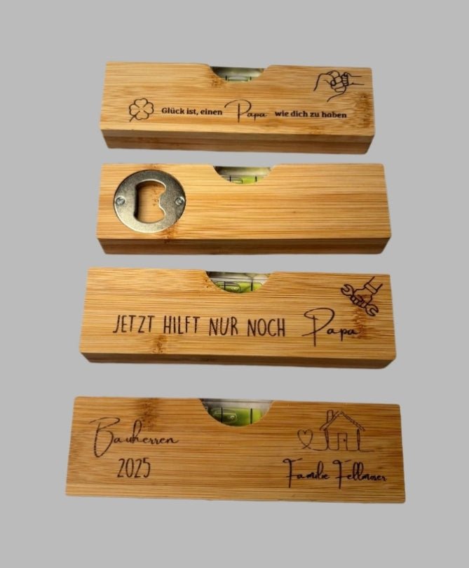 Wasserwaage aus Holz mit Flaschenöffner und Spruch oder Logo eingraviert - Kreativstuebchen