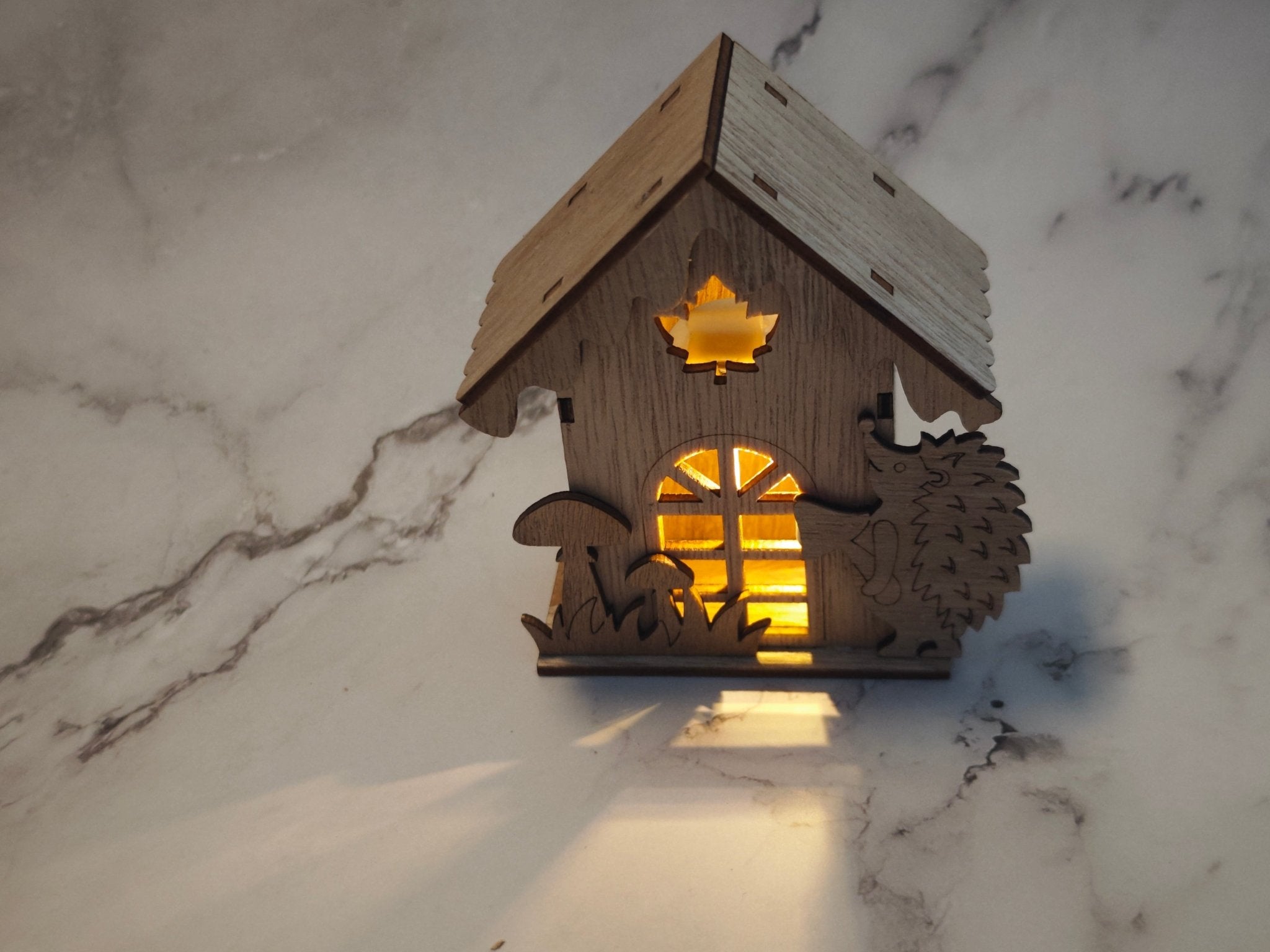 Mini Holzhäuser. mit Herbstlichen Motiven und LED Beleuchtung - Kreativstuebchen